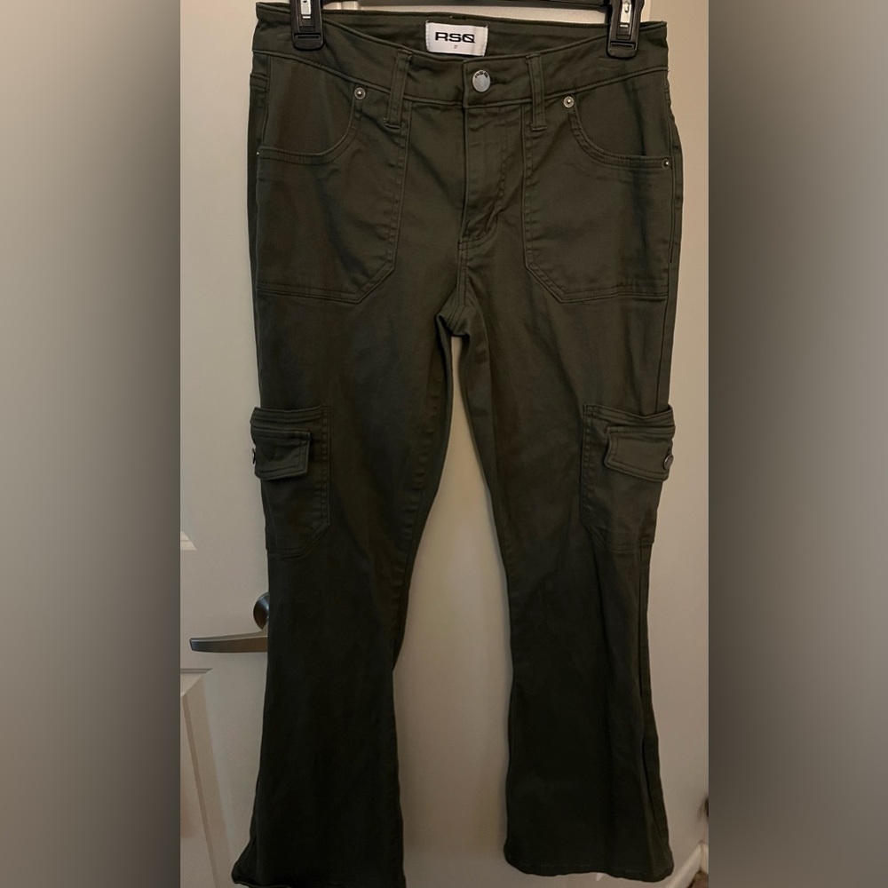 low waisted green cargos